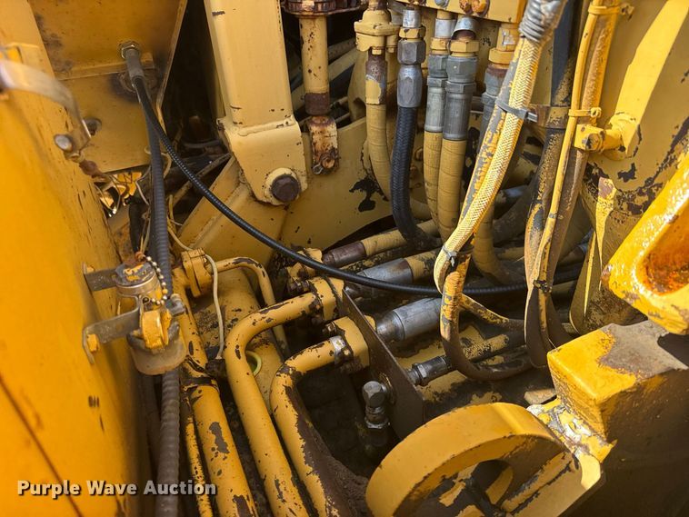 image for item DY3181 1981 Caterpillar 613B elevating scraper