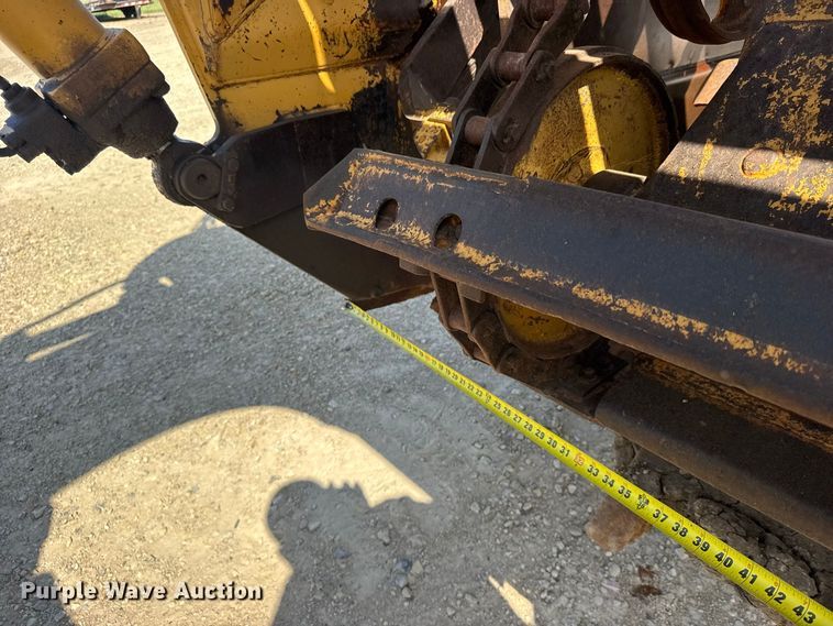 image for item DY3181 1981 Caterpillar 613B elevating scraper