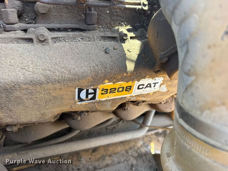 image for item DY3181 1981 Caterpillar 613B elevating scraper
