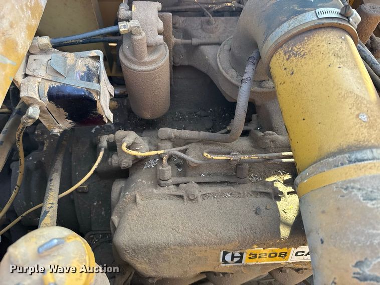 image for item DY3181 1981 Caterpillar 613B elevating scraper