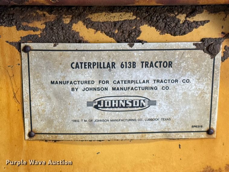 image for item DY3181 1981 Caterpillar 613B elevating scraper