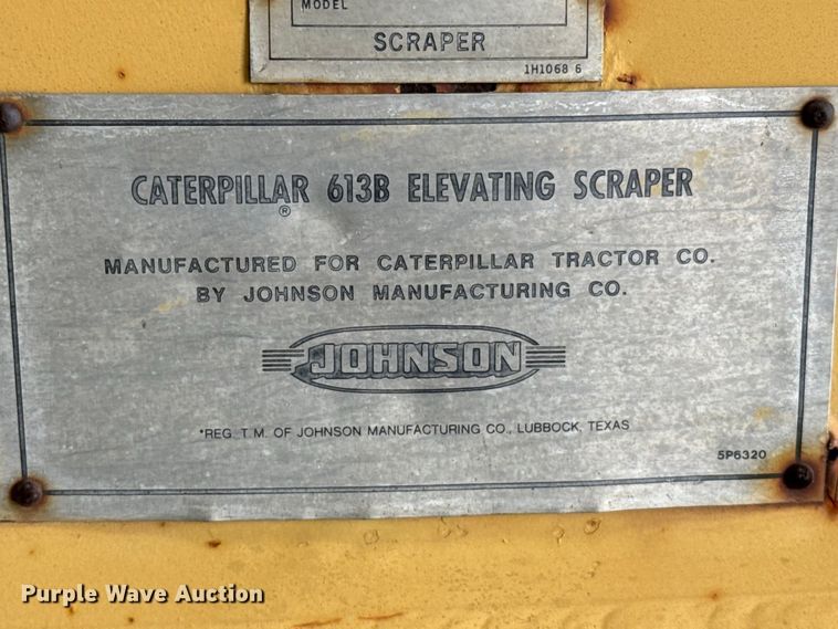 image for item DY3181 1981 Caterpillar 613B elevating scraper