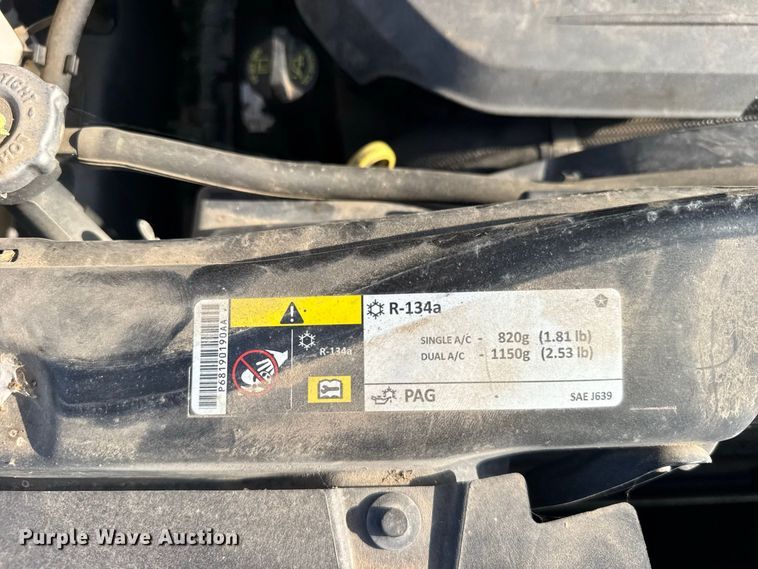 image for item DY3182 2013 Dodge Grand Caravan van