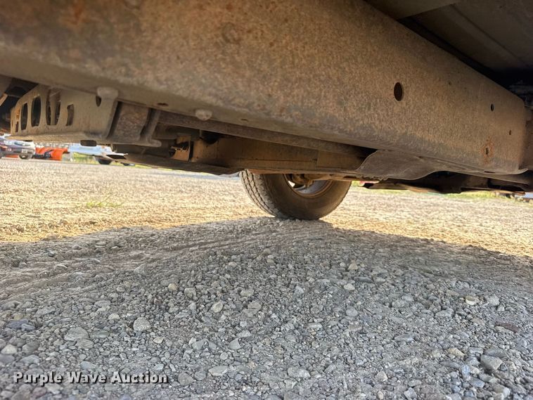 image for item DY3183 2006 Chevrolet Silverado 1500 pickup truck