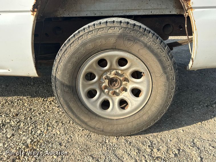 image for item DY3183 2006 Chevrolet Silverado 1500 pickup truck