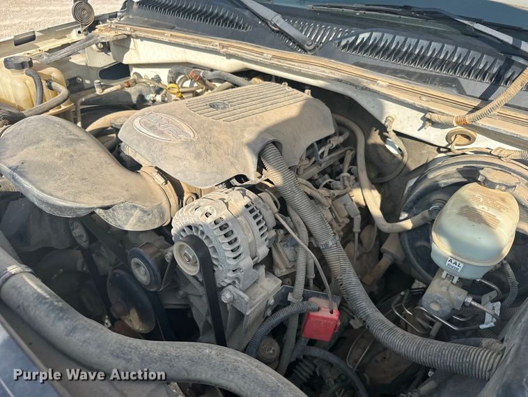 image for item DY3186 2005 Chevrolet Silverado 1500 Ext. Cab pickup truck