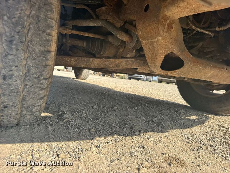 image for item DY3186 2005 Chevrolet Silverado 1500 Ext. Cab pickup truck