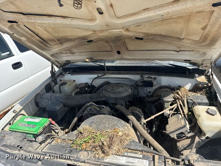 image for item DY3187 1995 Chevrolet C1500 pickup truck