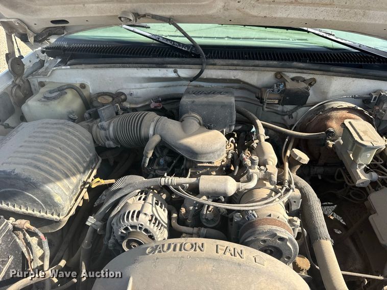 image for item DY3188 1997 Chevrolet C1500 pickup truck