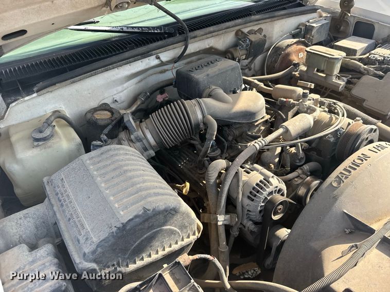 image for item DY3188 1997 Chevrolet C1500 pickup truck