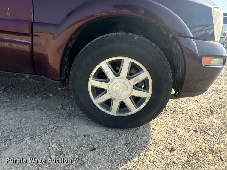 image for item DY3189 2006 Buick Rainier SUV