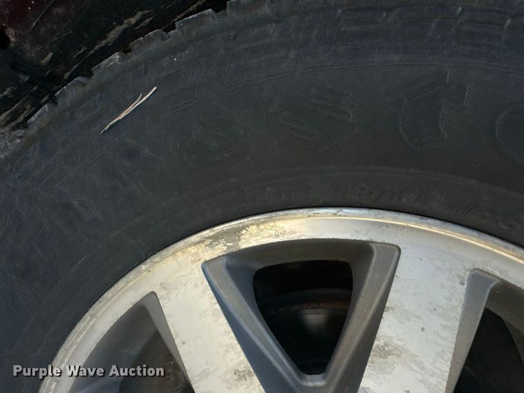 image for item DY3189 2006 Buick Rainier SUV