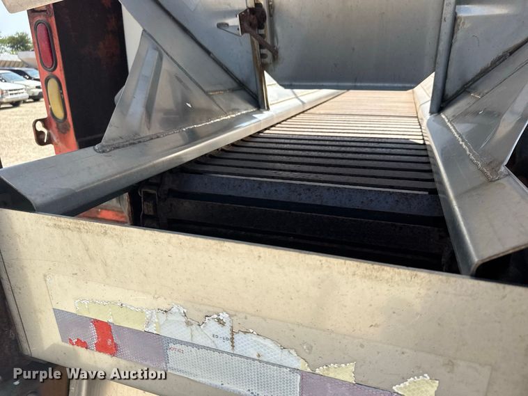 image for item DY3192 2003 Sterling L7500 Series dump truck