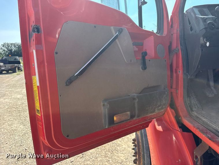 image for item DY3192 2003 Sterling L7500 Series dump truck