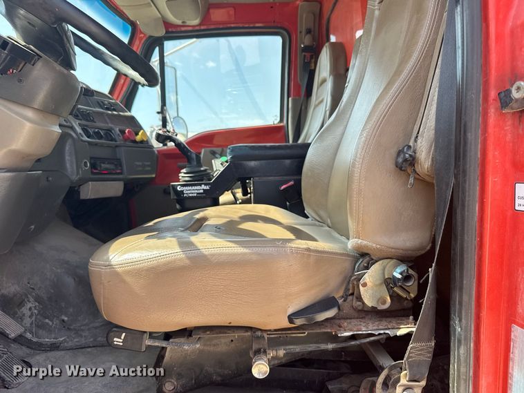image for item DY3192 2003 Sterling L7500 Series dump truck