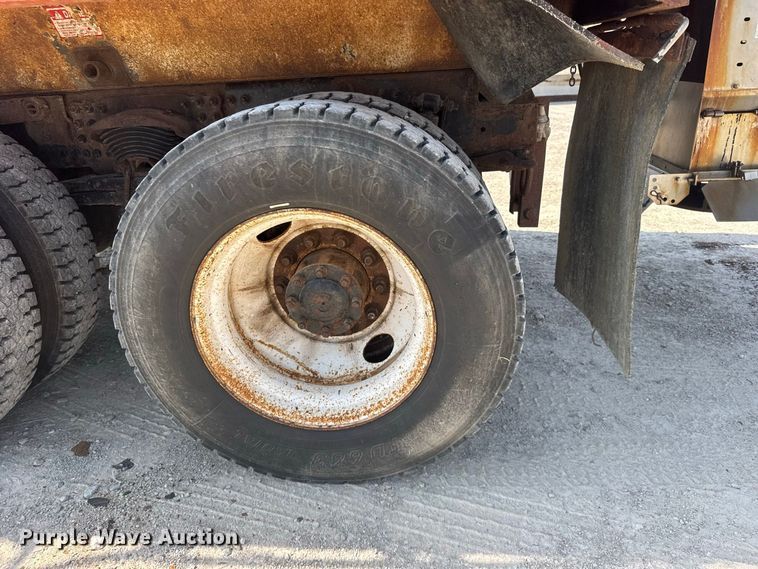image for item DY3192 2003 Sterling L7500 Series dump truck