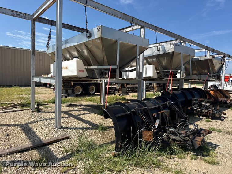image for item DY3193 Monroe MV-156-84-56/3041210 spreader