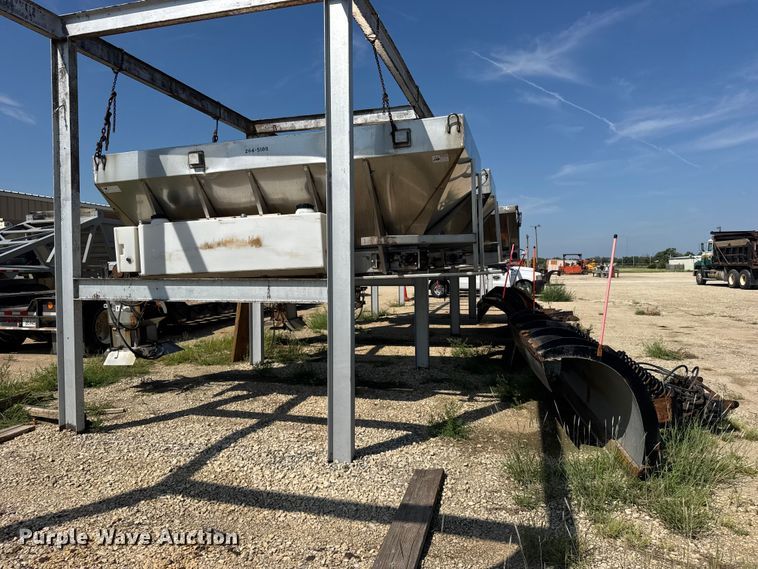 image for item DY3193 Monroe MV-156-84-56/3041210 spreader