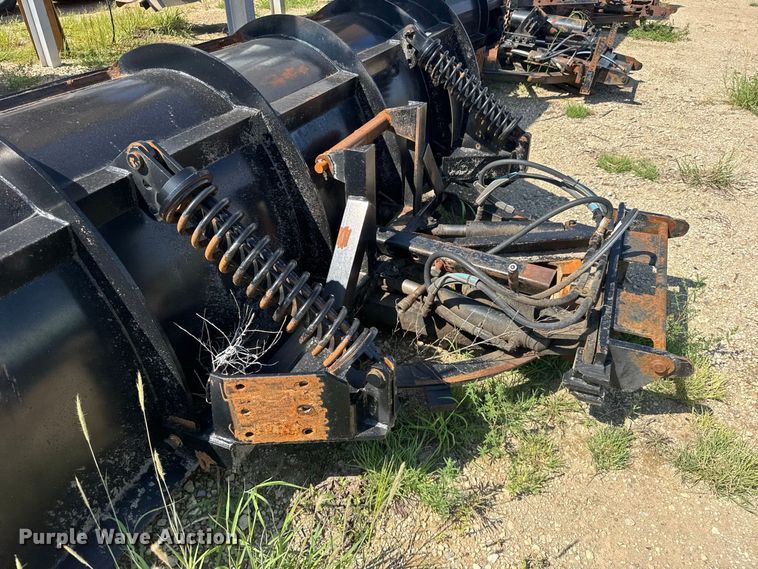 image for item DY3193 Monroe MV-156-84-56/3041210 spreader