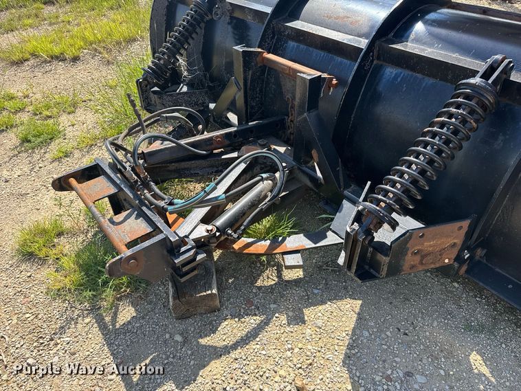 image for item DY3193 Monroe MV-156-84-56/3041210 spreader
