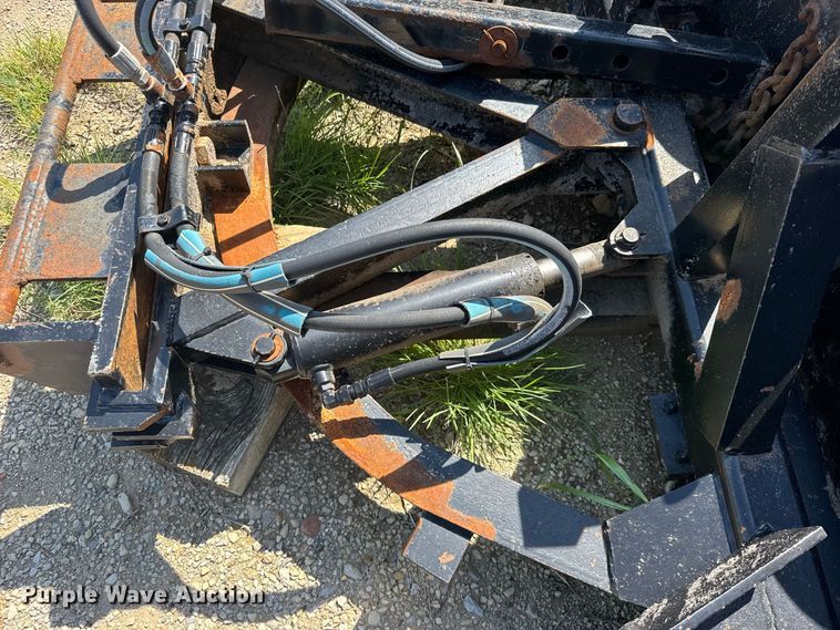 image for item DY3193 Monroe MV-156-84-56/3041210 spreader