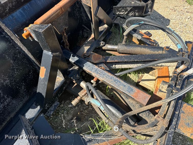 image for item DY3193 Monroe MV-156-84-56/3041210 spreader