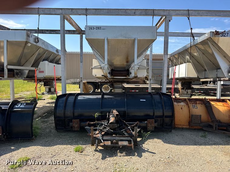 image for item DY3194 Monroe 683005 spreader