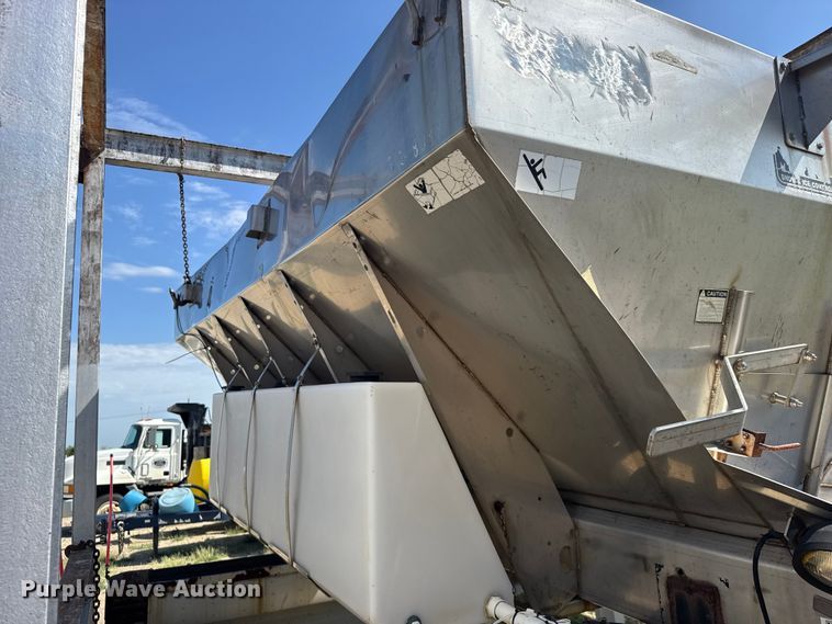 image for item DY3194 Monroe 683005 spreader