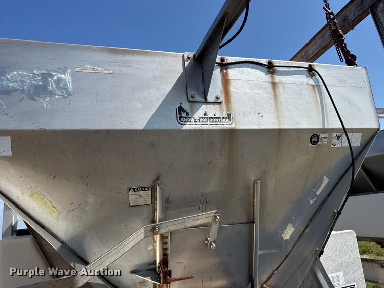 image for item DY3194 Monroe 683005 spreader
