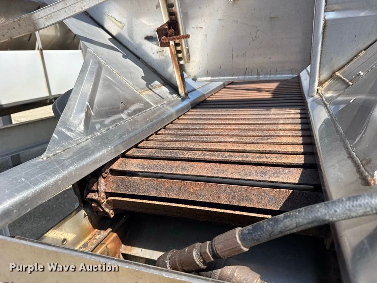 image for item DY3194 Monroe 683005 spreader