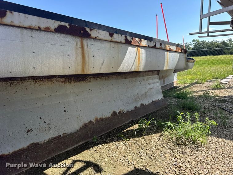 image for item DY3194 Monroe 683005 spreader