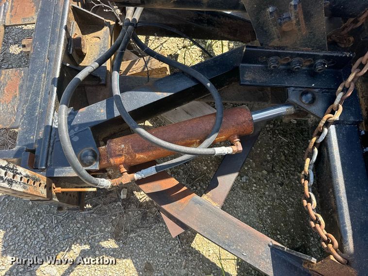 image for item DY3194 Monroe 683005 spreader