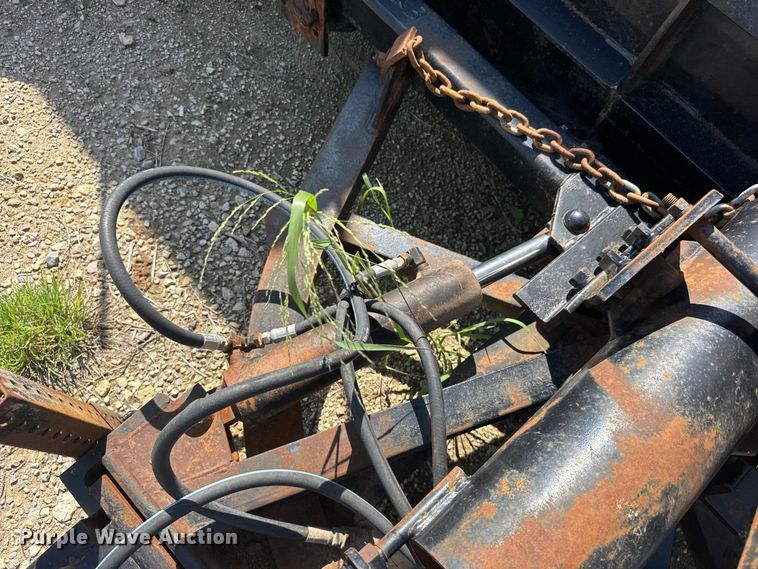 image for item DY3194 Monroe 683005 spreader