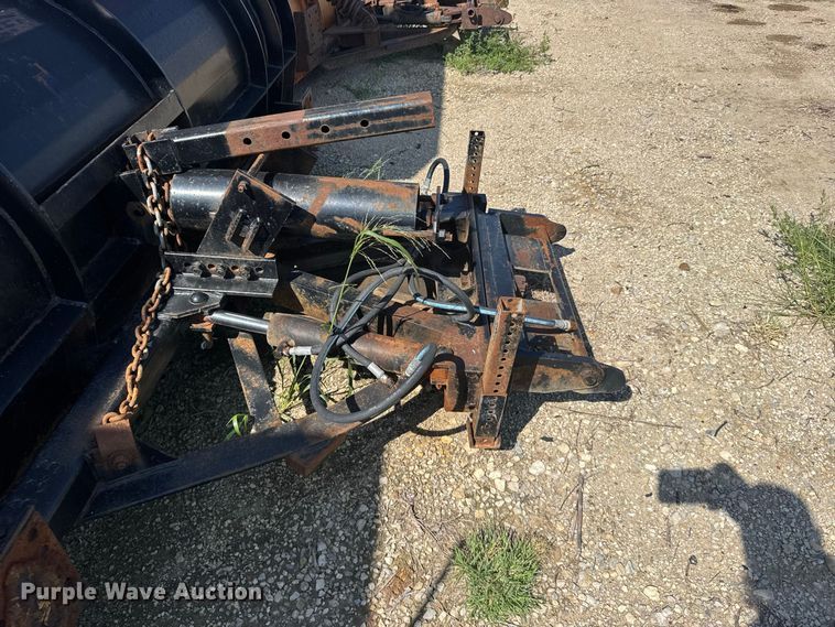 image for item DY3194 Monroe 683005 spreader