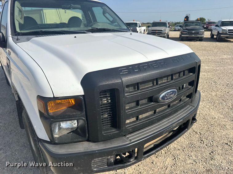 image for item DY3196 2008 Ford F250 Super Duty pickup truck
