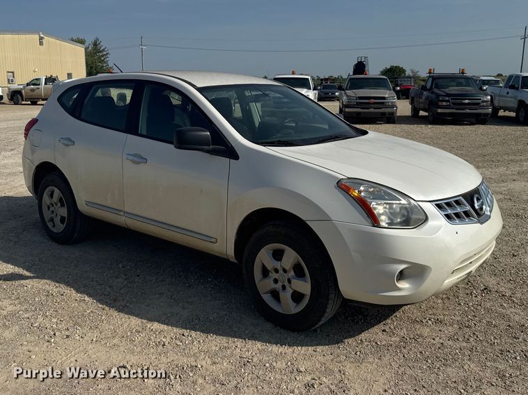 image for item DY3197 2013 Nissan Rogue SUV