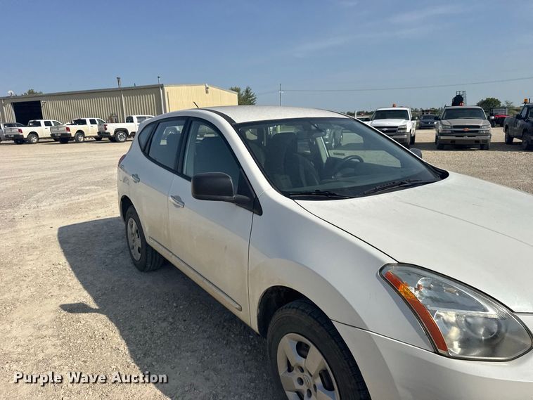 image for item DY3197 2013 Nissan Rogue SUV