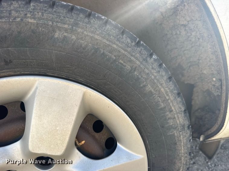 image for item DY3197 2013 Nissan Rogue SUV