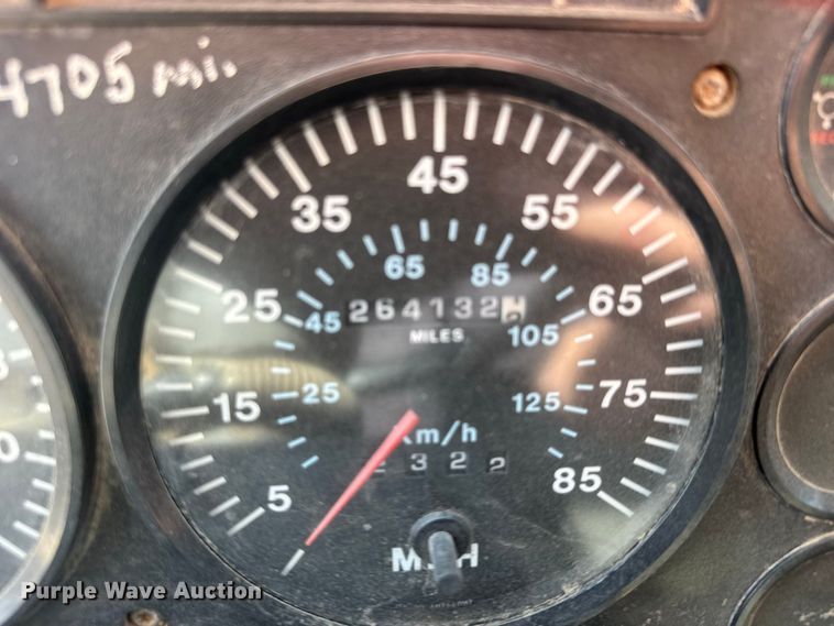 image for item DY3198 1998 Mack CH613 dump truck