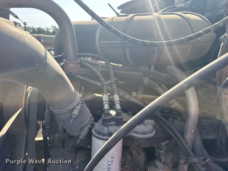 image for item DY3198 1998 Mack CH613 dump truck
