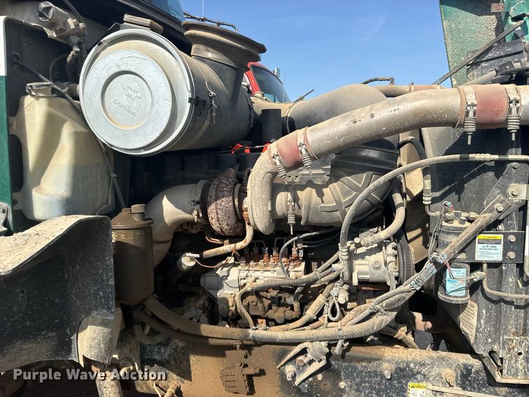 image for item DY3198 1998 Mack CH613 dump truck