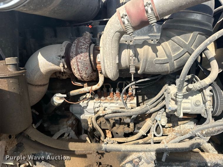 image for item DY3198 1998 Mack CH613 dump truck