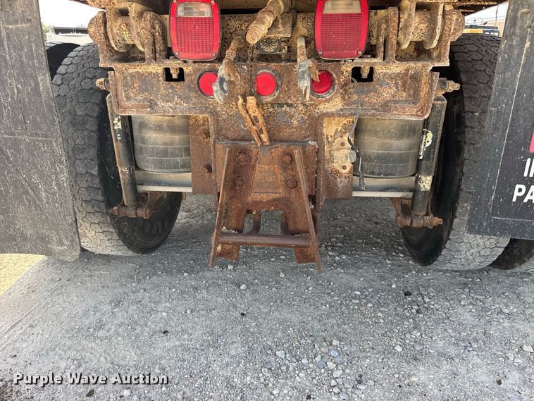 image for item DY3198 1998 Mack CH613 dump truck