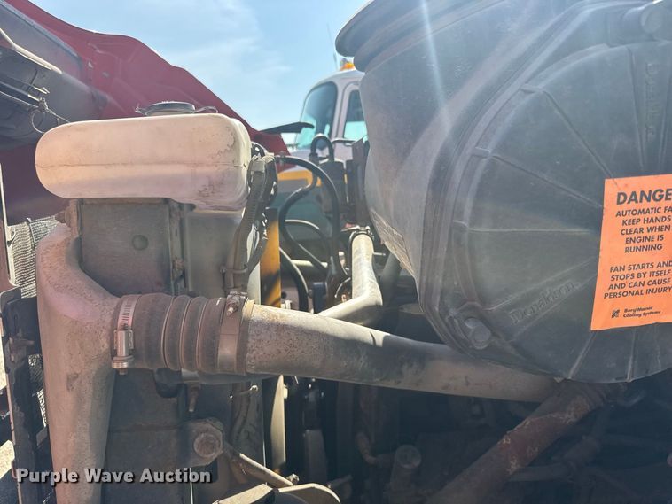 image for item DY3199 2001 Sterling L7500 Series dump truck
