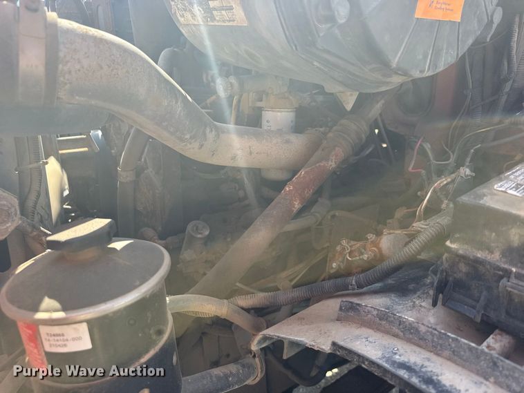 image for item DY3199 2001 Sterling L7500 Series dump truck