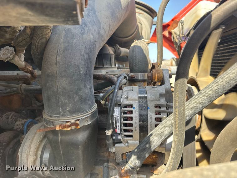 image for item DY3199 2001 Sterling L7500 Series dump truck