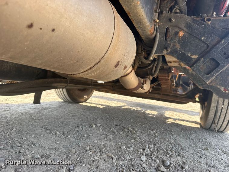 image for item DY3199 2001 Sterling L7500 Series dump truck