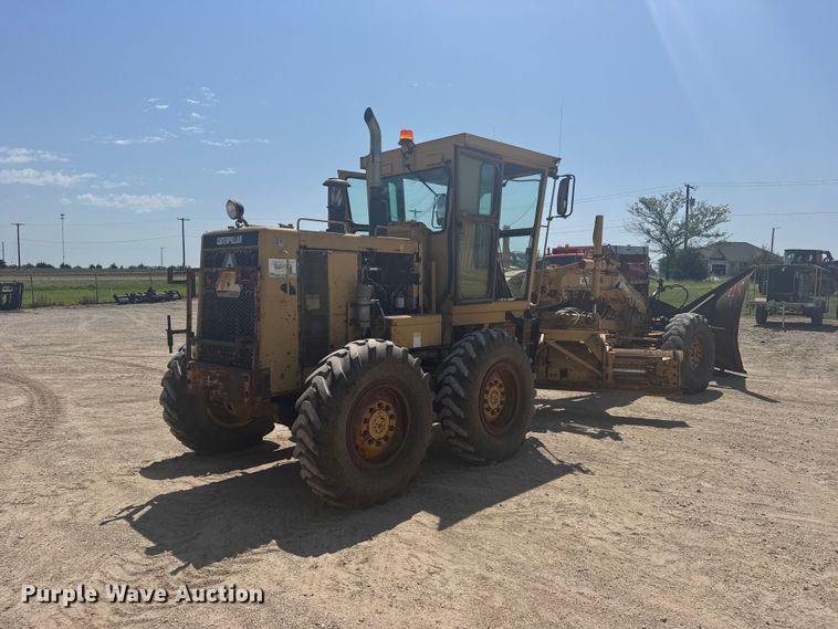 image for item DY3202 1990 Caterpillar 120G motor grader