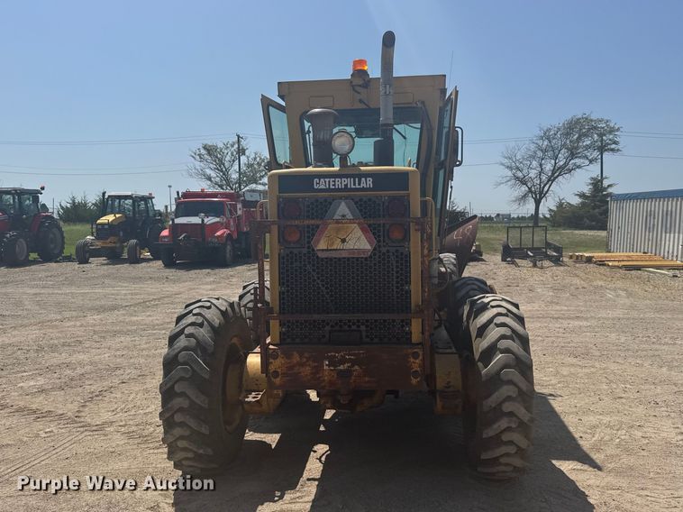 image for item DY3202 1990 Caterpillar 120G motor grader