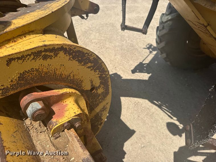 image for item DY3202 1990 Caterpillar 120G motor grader
